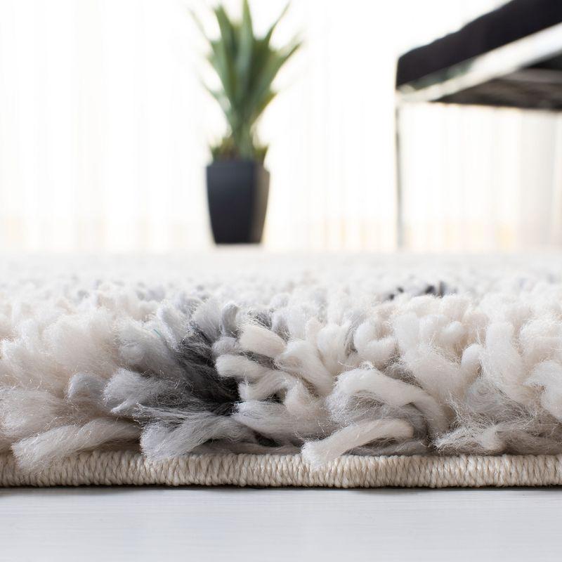 Fontana Shag FNT888 Power Loomed Accent Rug - Grey/Ivory - 2'3"x4' - Safavieh.