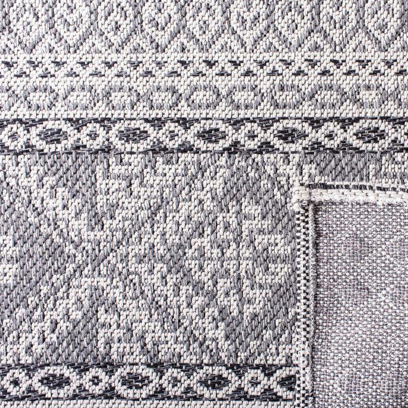 Augustine AGT445 Machine Made Indoor Area Rug - Light Grey/Anthracite - 4'x6' - Safavieh