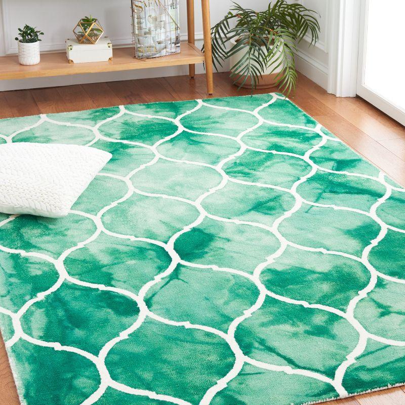 Dip Dye DDY685 Hand Tufted Indoor Area Rug - Green/Ivory - 5'x8' - Safavieh