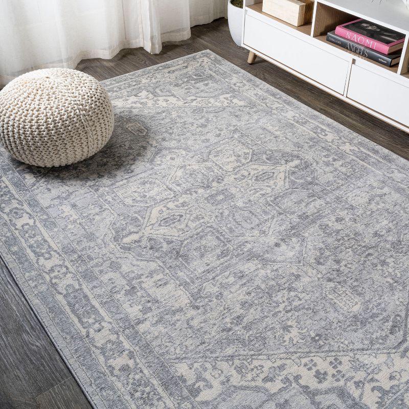 3' X 5' Modern Persian Vintage Medallion Area Rug, Light Gray/Ivory - JONATHAN Y