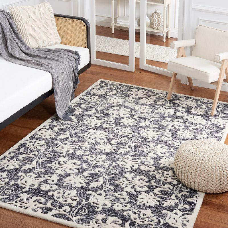 Black and Ivory Floral Hand-Tufted Wool 4' x 6' Rug