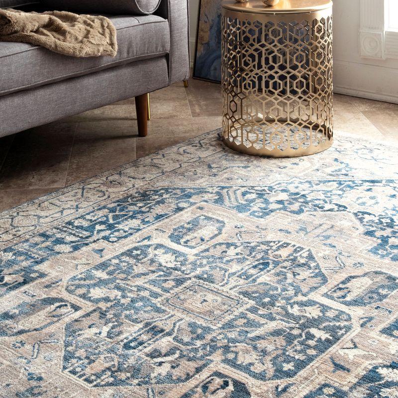 Nuloom Harriet Vintage Medallion Fringe Indoor Area Rug