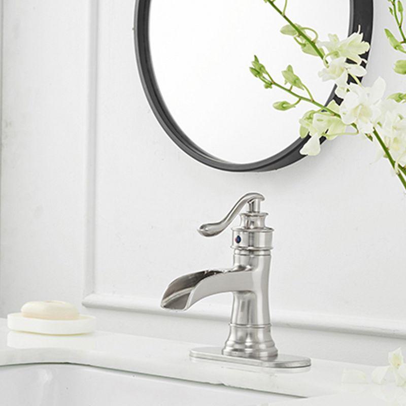 BWE Single Hole Single-Handle Low-Arc Bathroom Faucet