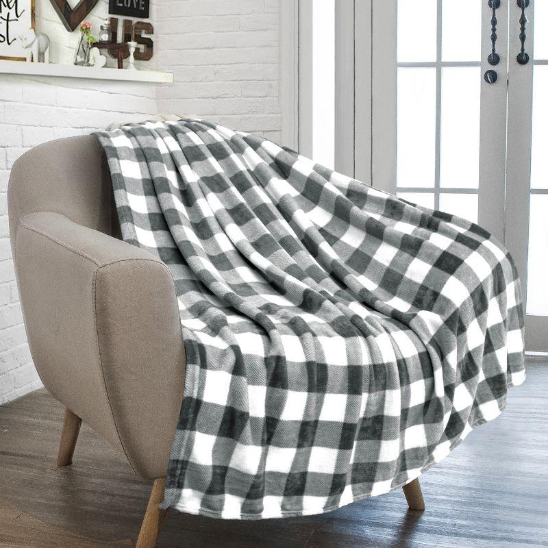 Plaid Grey and White Fleece Throw Blanket for Couch