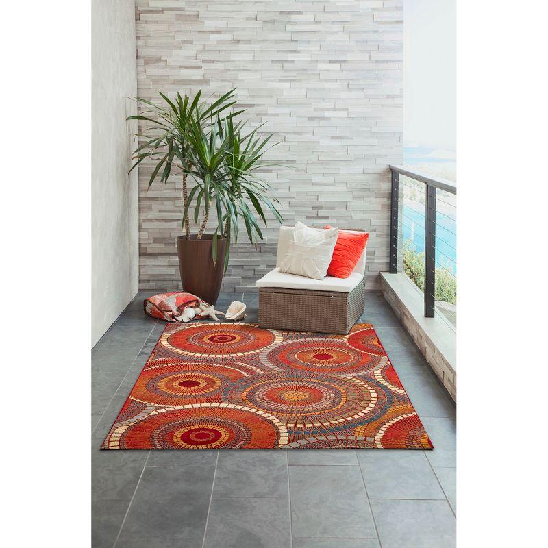 Liora Manne Marina Circles Indoor/Outdoor Rug Saffron 3'3" x 4'11"