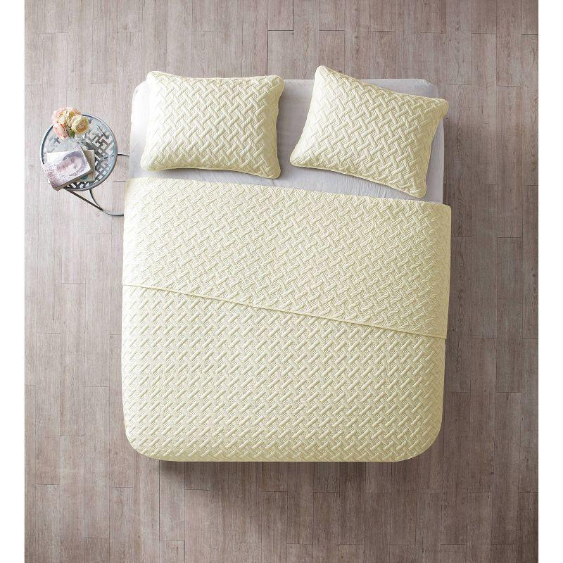 Nina Embossed Basketweave Quilt Set