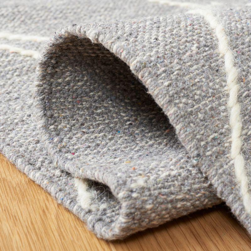 Steelside™ Holtby Southwestern Handmade Flatweave Gray/Ivory Area Rug