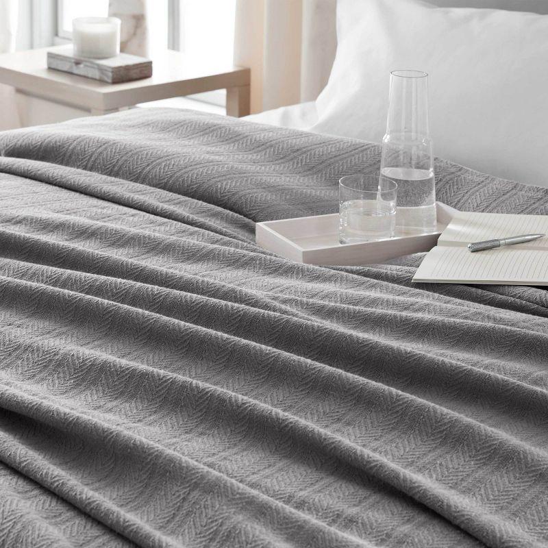 Vellux Vellux 100% Cotton Blanket - Soft, Breathable, Cozy & Lightweight Thermal Blanket  All-Season Blanket Perfect for Layering Bed, Couch & Sofa - Hotel Quality