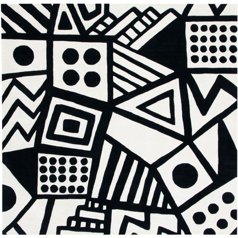 Fifth Avenue FTV124 Hand Tufted Area Rug - Ivory/Black - 7'x7' - Safavieh.