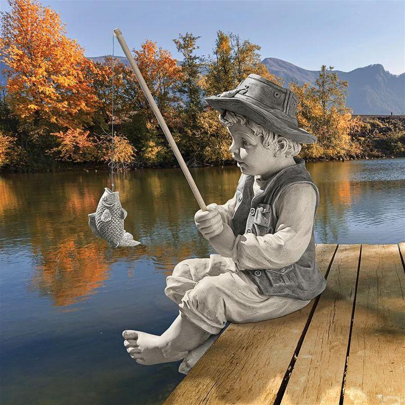 Design Toscano Frederic The Little Fisherman of Avignon Statue