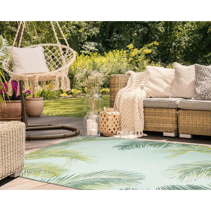 Liora Manne Marina Palm Border Indoor/Outdoor Rug Aqua 3'3" x 4'11"