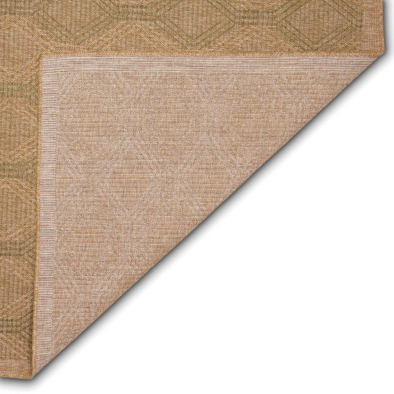 Liora Manne Sahara Links Indoor/Outdoor Rug Green 1'11" x 7'6"