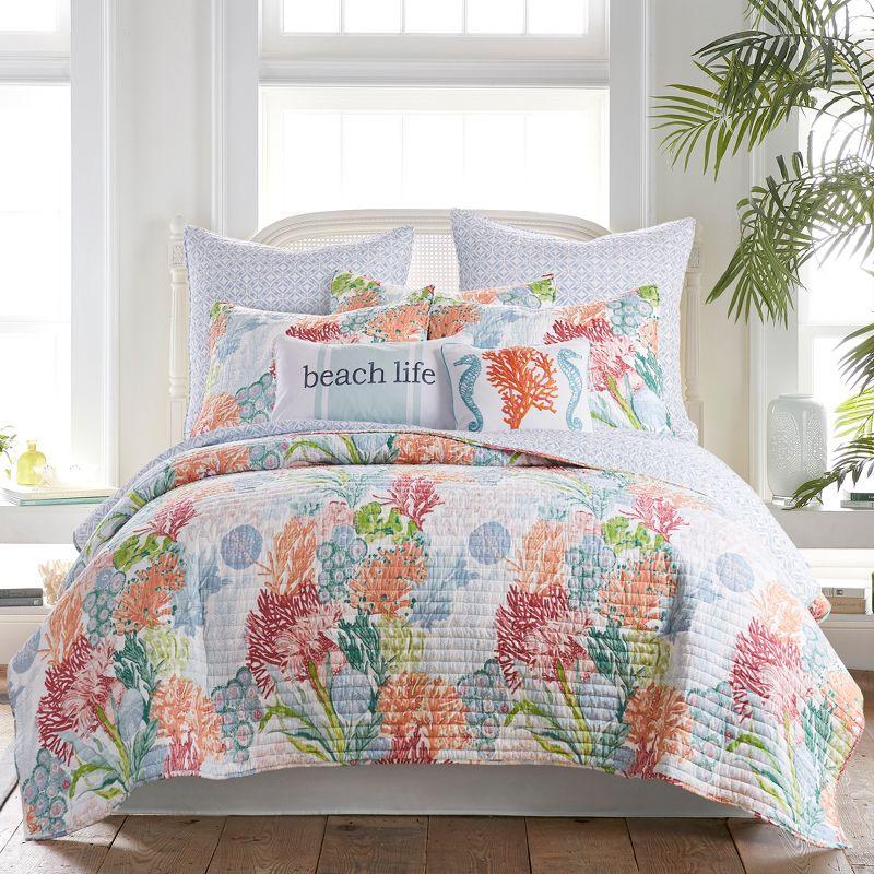 Caribbean Coral King Cotton Quilt Set with Reversible Blue Trellis Design