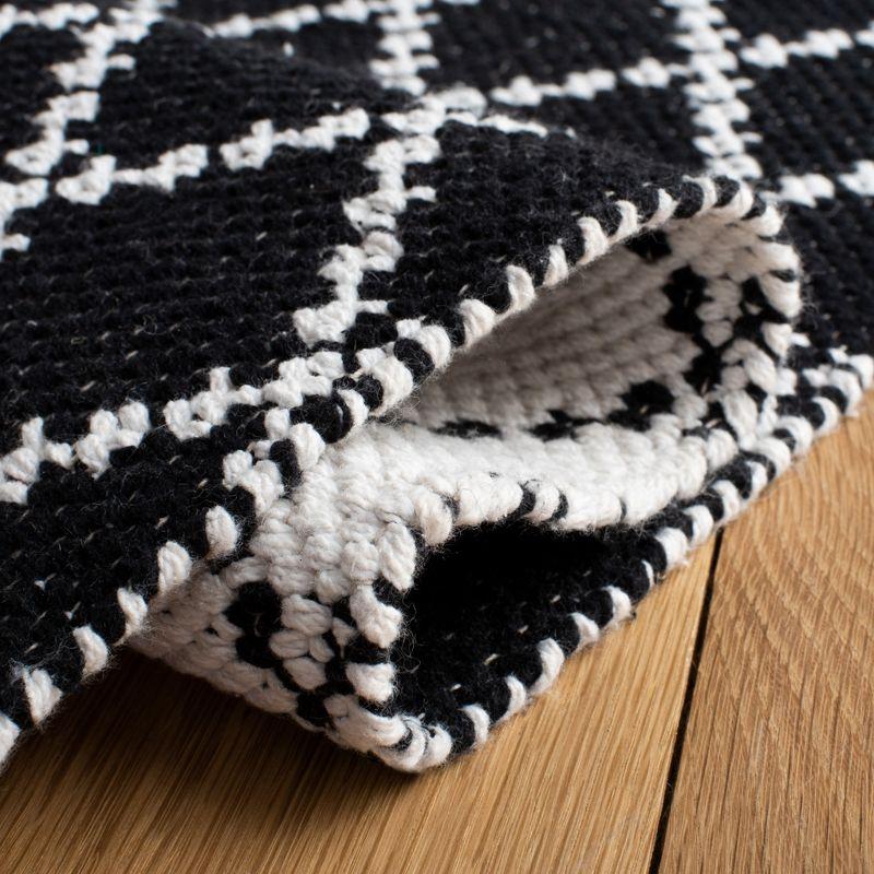 Handwoven Montauk Coastal Black Cotton 8' x 10' Area Rug