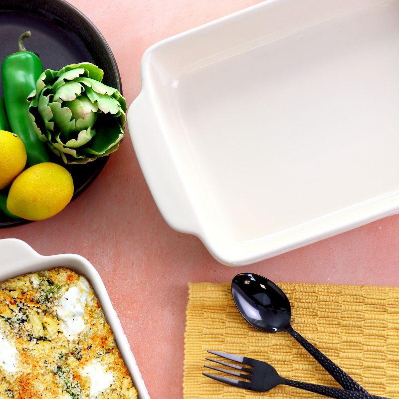 Cream Rectangular Stoneware Bake Pan Set, 2.5 and 3.5 Quart