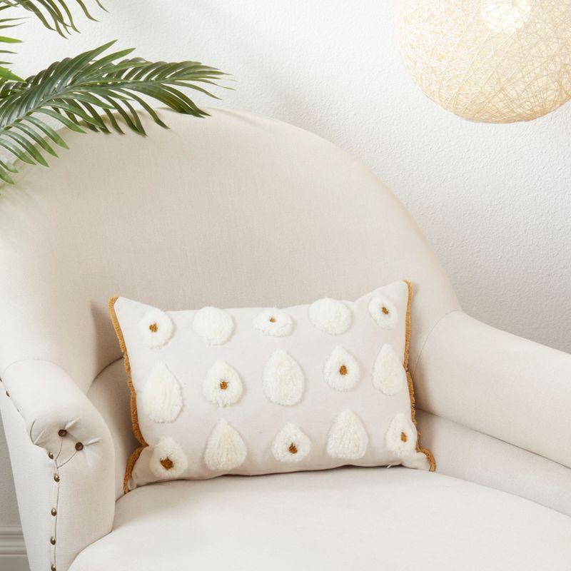 Saro Lifestyle Dreamy Pom Pom Throw Pillow Cover, Off-White, 12"x18"