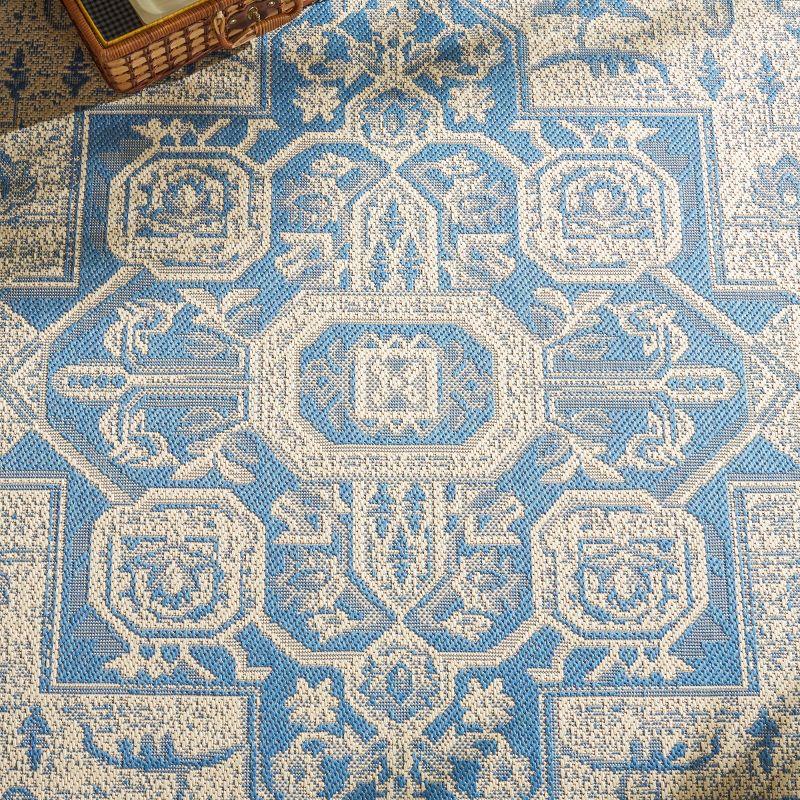 Beach House BHS138 Power Loomed Indoor/Outdoor Area Rug - Blue/Creme - 4'x6' - Safavieh
