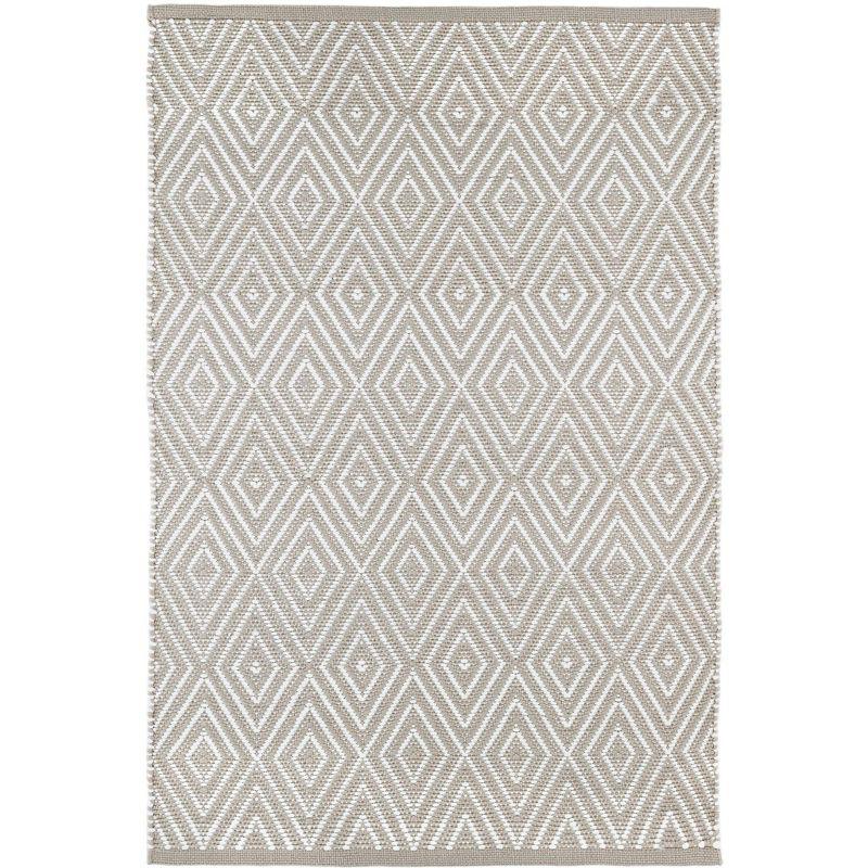 Diamond Platinum/White Handwoven Indoor/Outdoor Rug