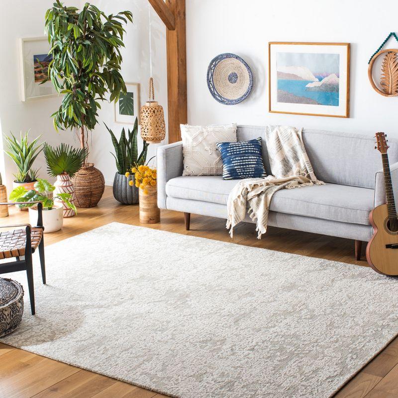 Metro MET805 Hand Tufted Area Rug - Light Grey - 6'x6' - Safavieh.