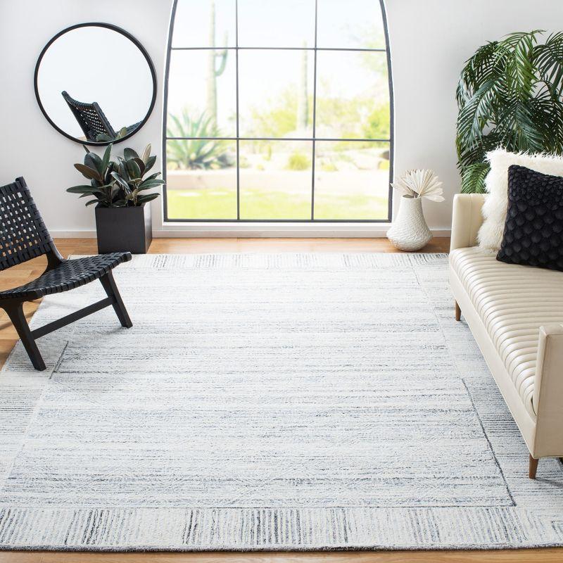 Hand-Tufted Artisan Gray Wool 8' x 10' Rectangular Area Rug