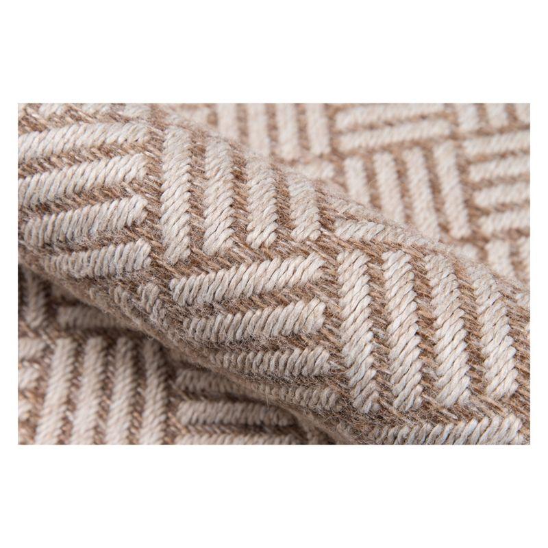 Como Linz Geometric Loomed Accent Rug - Momeni