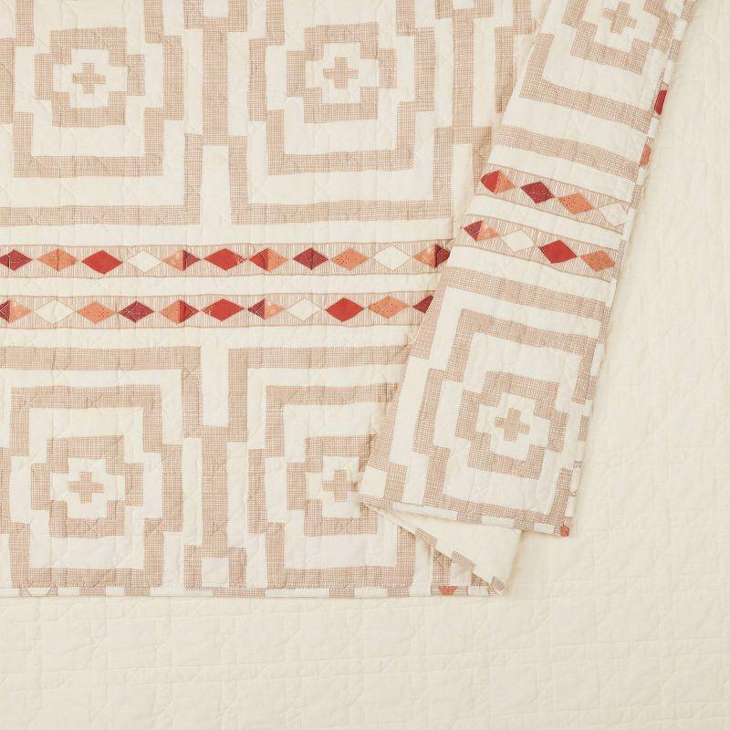 Jungalow Hypnotic Quilt Set