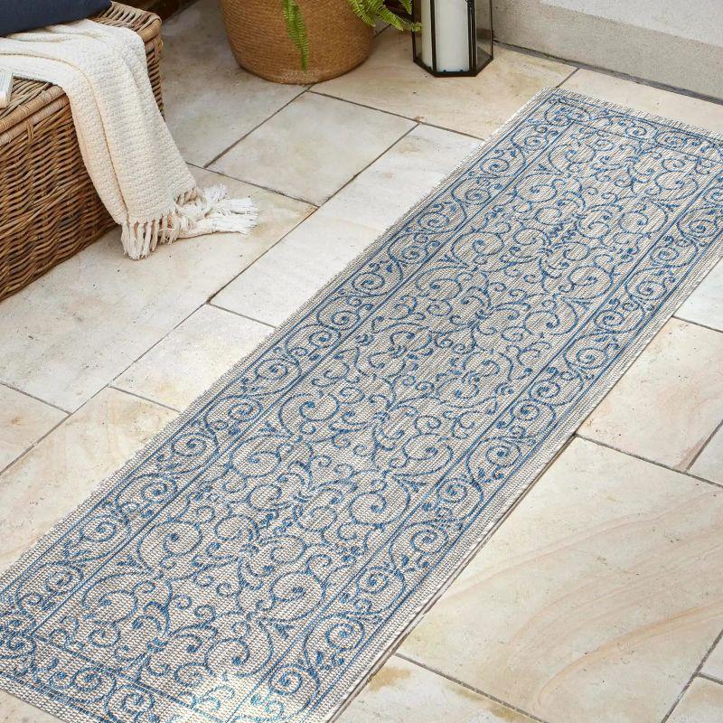 Charleston Vintage Filigree Textured Weave Indoor/Outdoor Area Rug  - JONATHAN Y