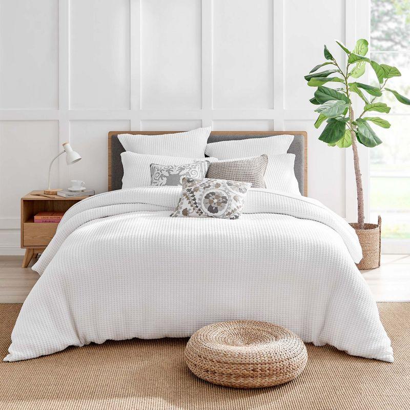 Bright White Cotton Waffle Weave Duvet Set with Shams