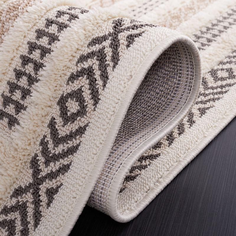 Urban URB212 Power Loomed Area Rug  - Safavieh