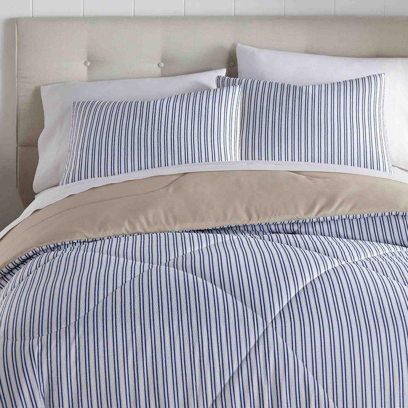 Full Blue Reversible Down Alternative Seersucker Comforter Set