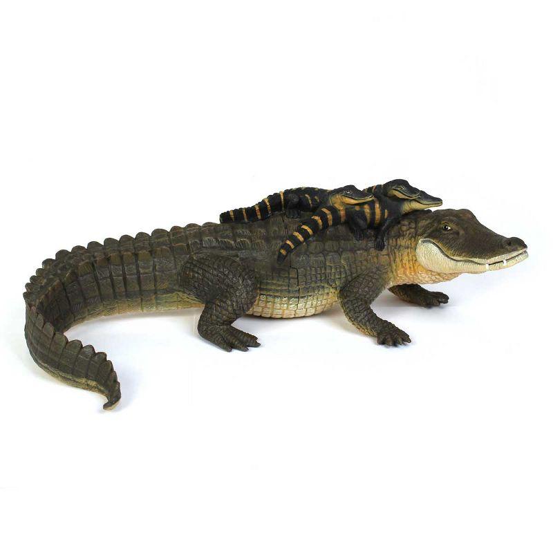 12" Alligator with 3 Babies Wild Life Figure by Safari LTD 259629