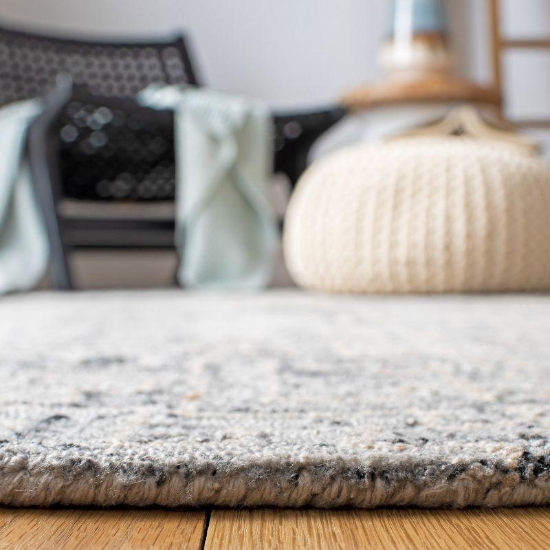 Abstract ABT142 Handmade Indoor Accent Rug - Ivory/Black - 2'x3' - Safavieh