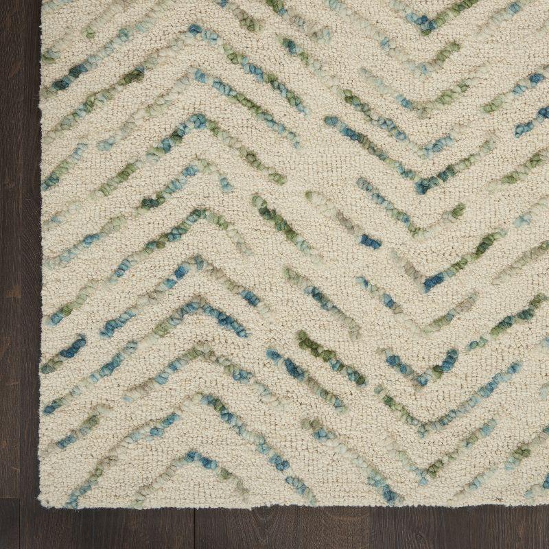 Artisanal Chevron Ivory & Green Hand-Tufted Wool Rug 5' x 7'