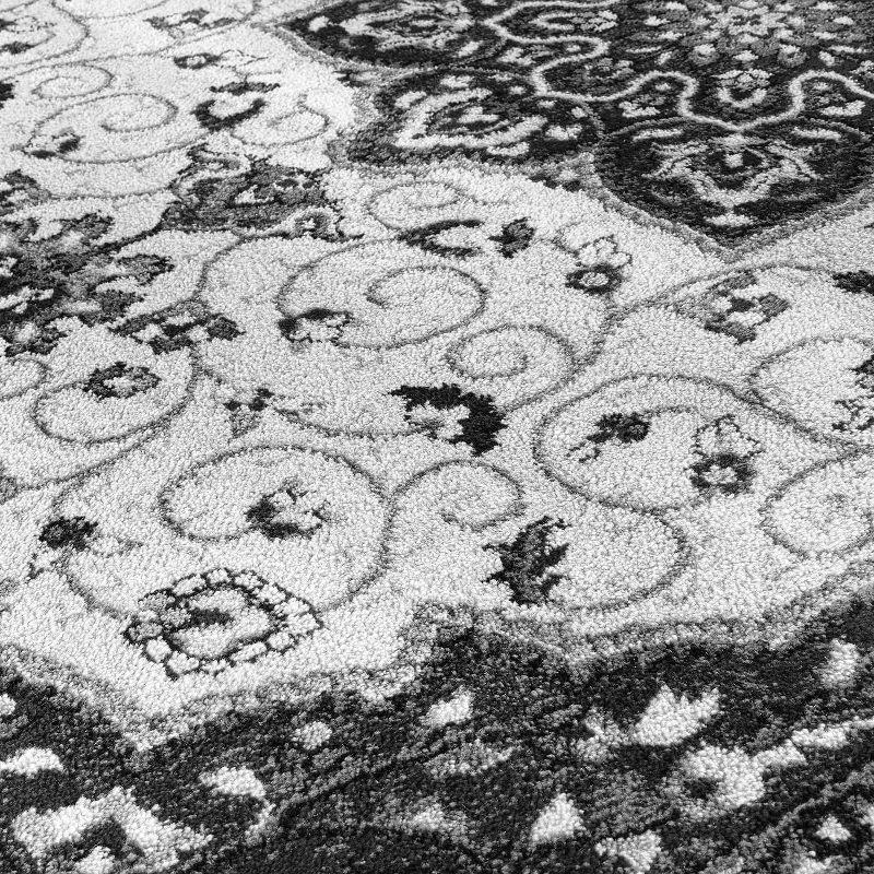 World Rug Gallery Traditional Medallion Area Rug - BLACK 5' X 7'