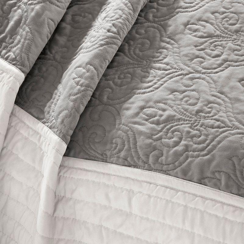 Attingham 7 Piece Quilt Set with Euro Shams and Throw Pillows