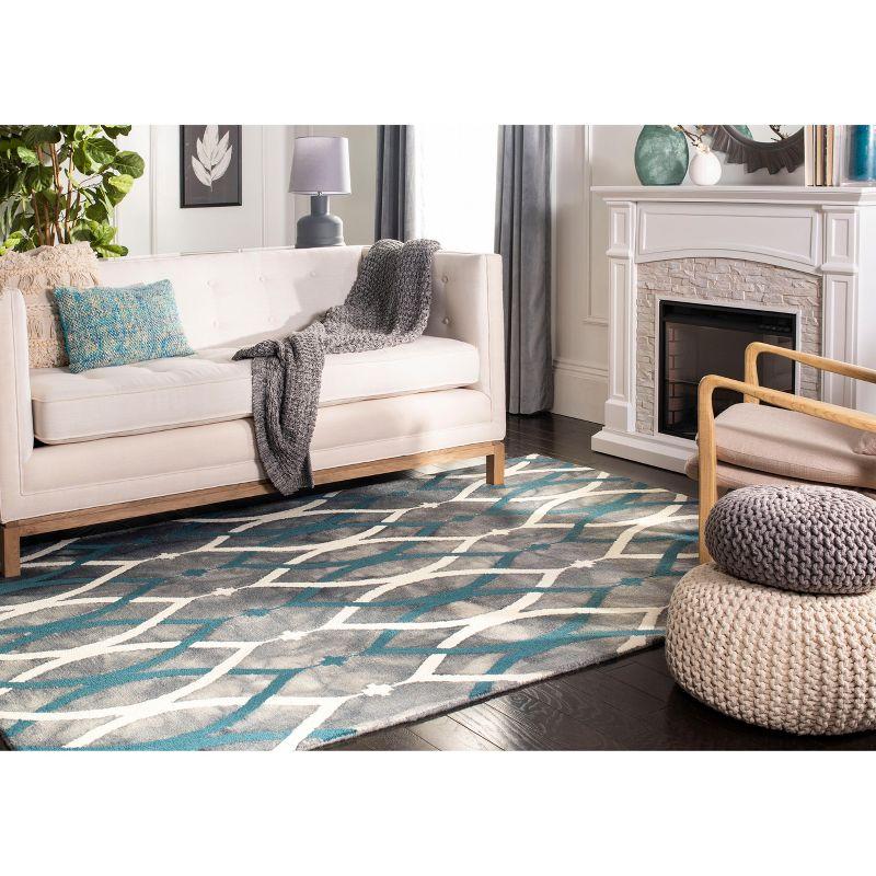 Dip Dye DDY534 Hand Tufted Area Rug  - Safavieh