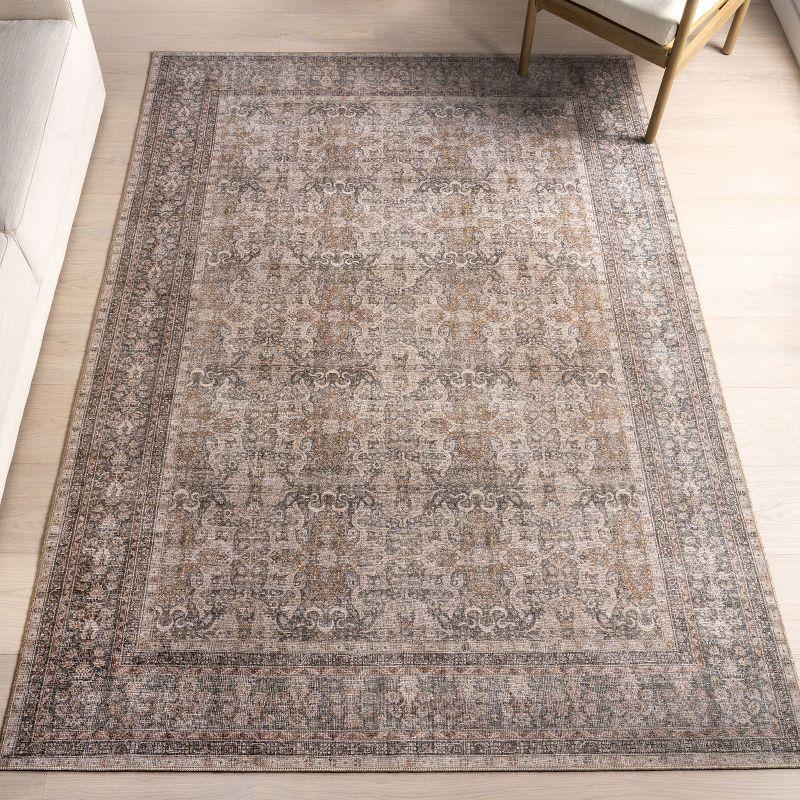 Nuloom Hillstone Collection Else Traditional Vintage Medallion Area Rug, 4' x 6', Beige