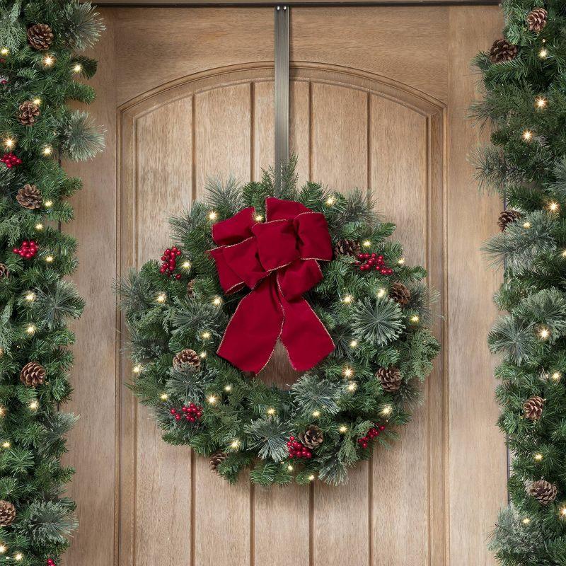 Adjustable Length Wreath Hanger