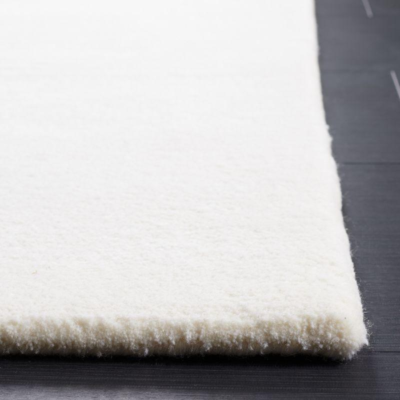 Fifth Avenue FTV128 Hand Tufted Area Rug - Ivory - 5'x5' - Safavieh.