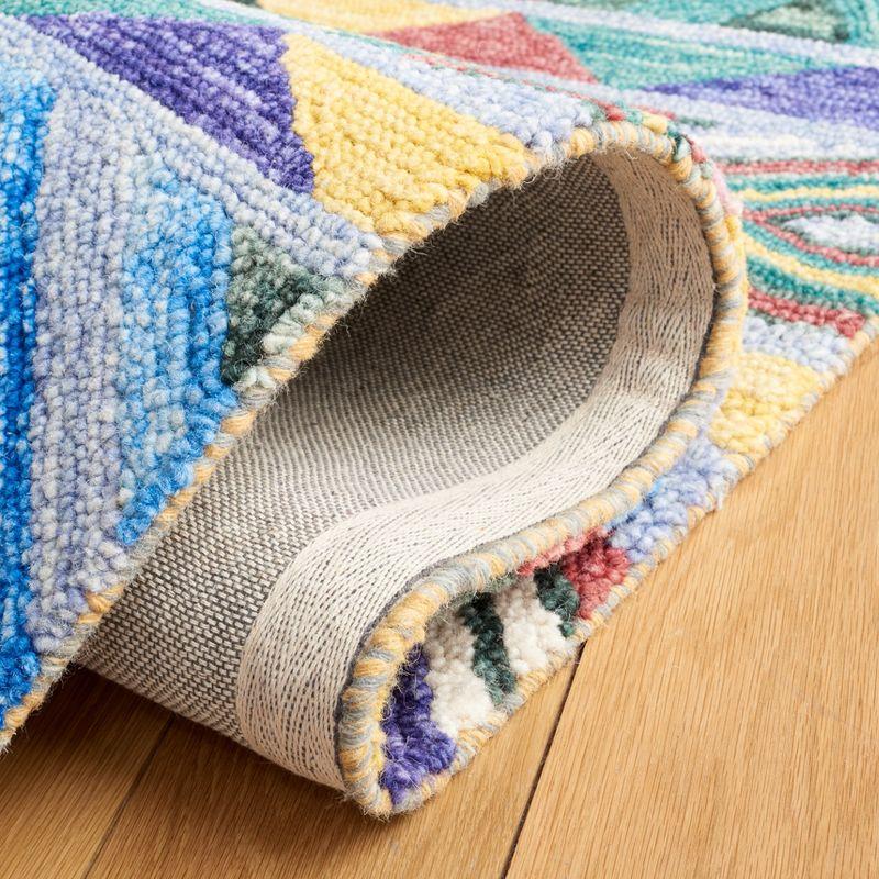 Metro MET251 Hand Tufted Area Rug - Red/Blue - 5'x8' - Safavieh..