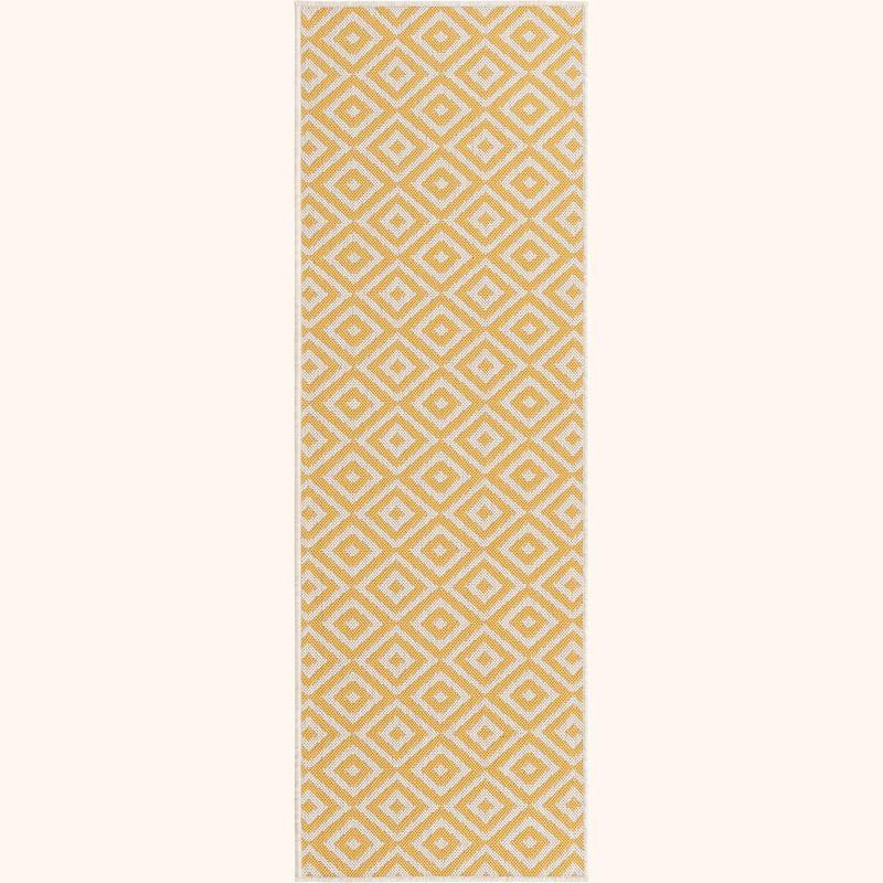 Jill Zarin 2' 0 x 6' 1 Runner Indoor/Outdoor Yellow Ivory Runner Rug