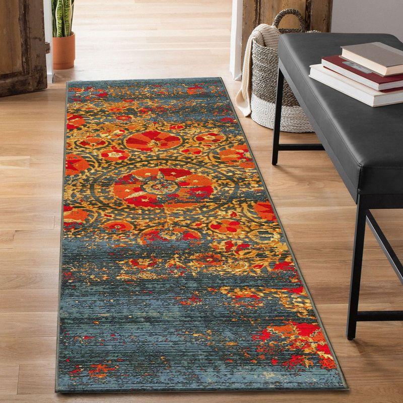 Liora Manne Marina Suzanie Indoor/Outdoor Area Rug Blue 1'11" x 7'6"
