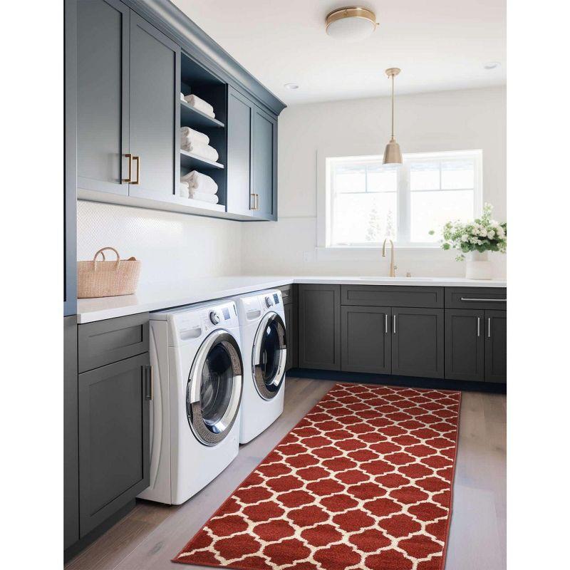 Unique Loom 2' 0 x 6' 1 Trellis Philadelphia Dark Terracotta Area Rug