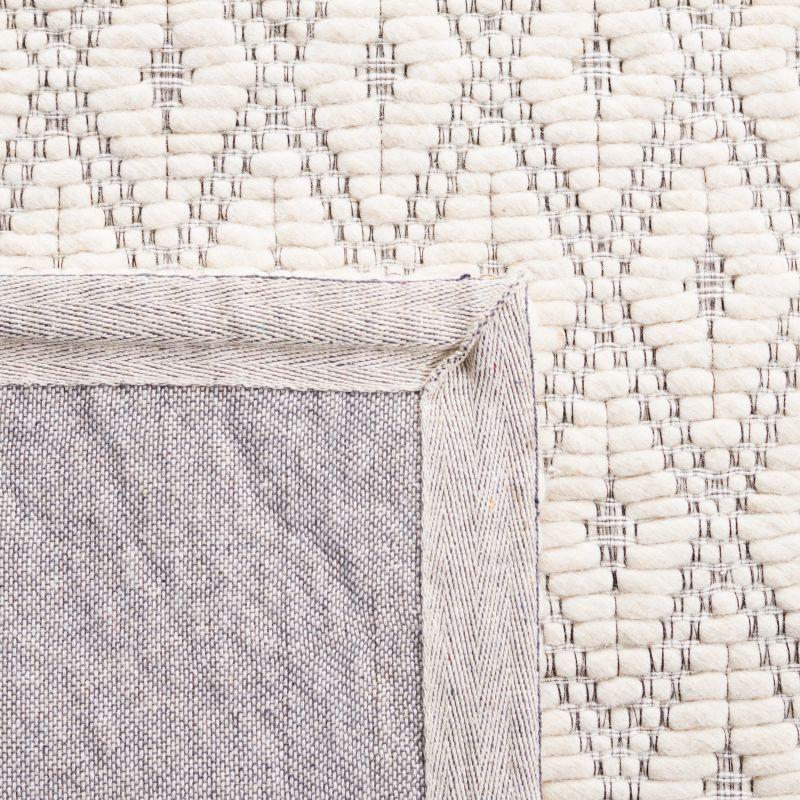 Marbella MRB752 Hand Woven Indoor Accent Rug - Ivory/Black - 4'x6' - Safavieh