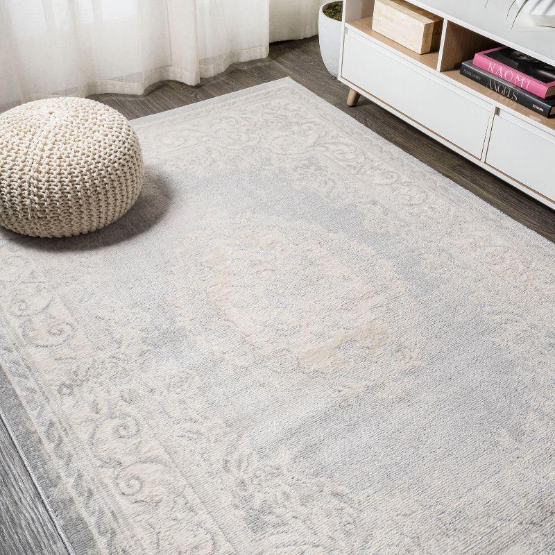 4'x6' Rosalia Cottage Medallion Area Rug, Ivory/Gray - JONATHAN Y