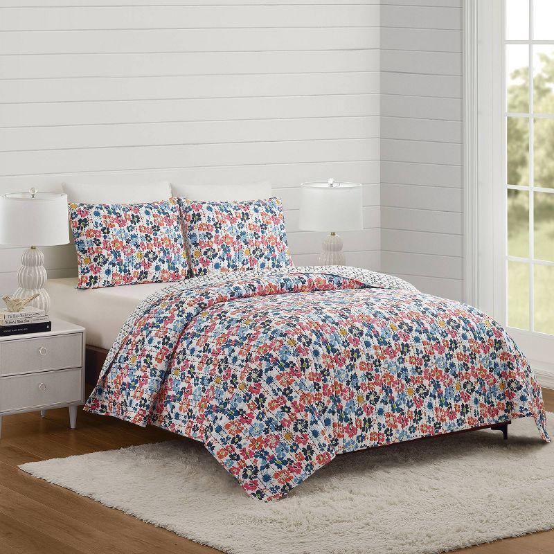 Modern Heirloom Blossom Quilt Set