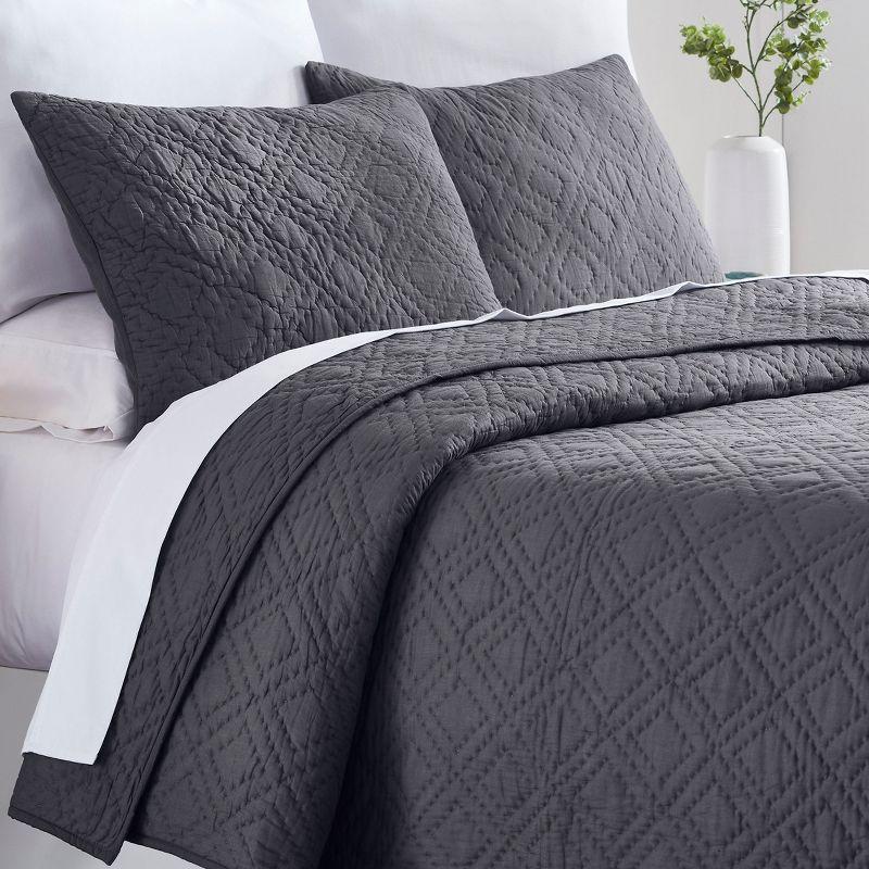 Handcrafted Quilt & Shams Set - Pre-Softened Cotton - Double Diamond Pattern by California Design Den