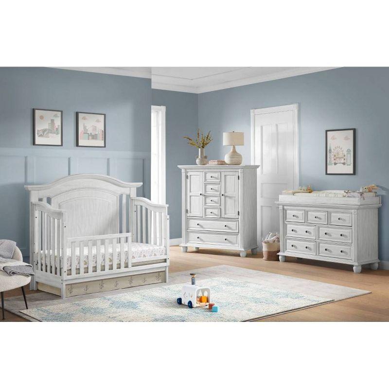 Oxford Baby London Lane 4-in-1 Convertible Crib