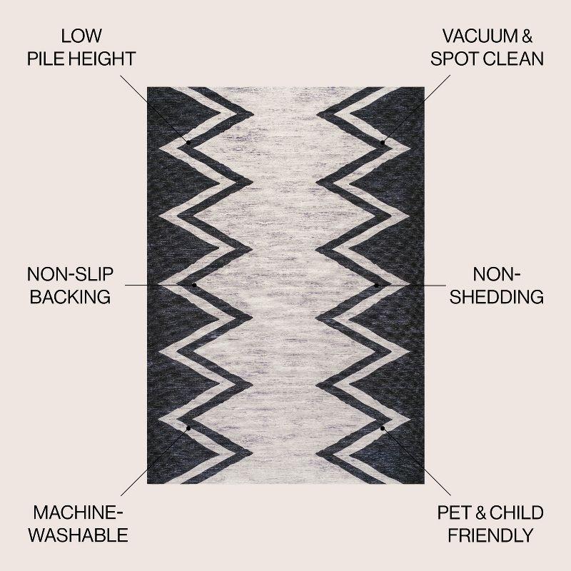 3' x 5' Siksak Modern Chevron Border Machine-Washable Area Rug, Ivory/Black - JONATHAN Y