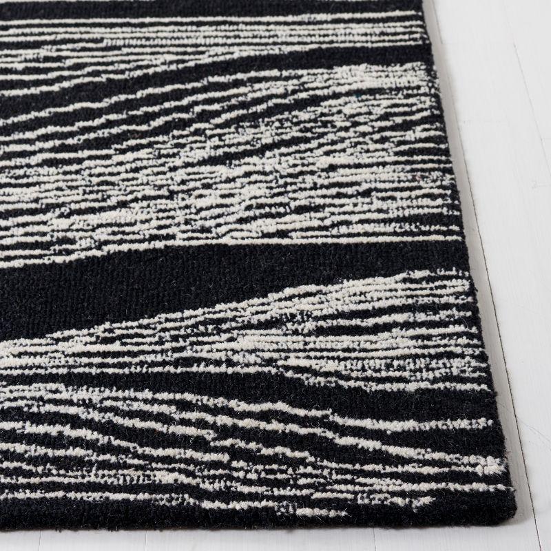 Metro MET995 Hand Tufted Indoor Area Rug - Ivory/Black - 8'x10' - Safavieh